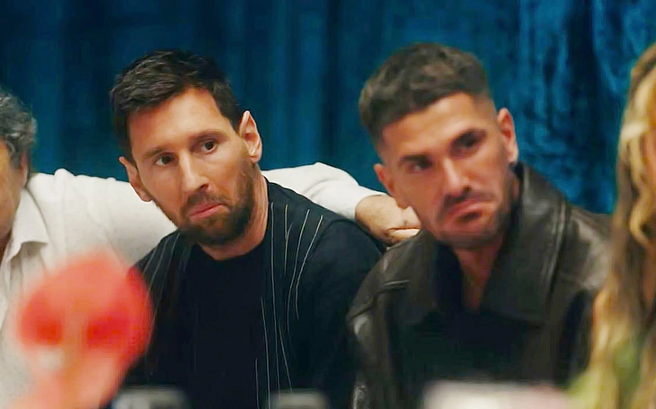 Messi vượt qua 'vua bóng đá' Pele, nhờ bàn thắng từ quả đá phạt trực tiếp - Ảnh 2.