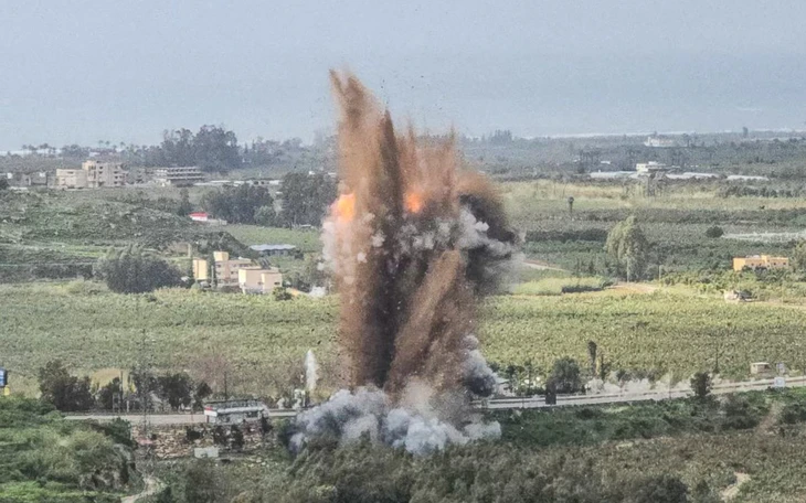 Tehran chỉ trích 'ảo tưởng xóa sổ Iran khỏi bản đồ' - Ảnh 3.