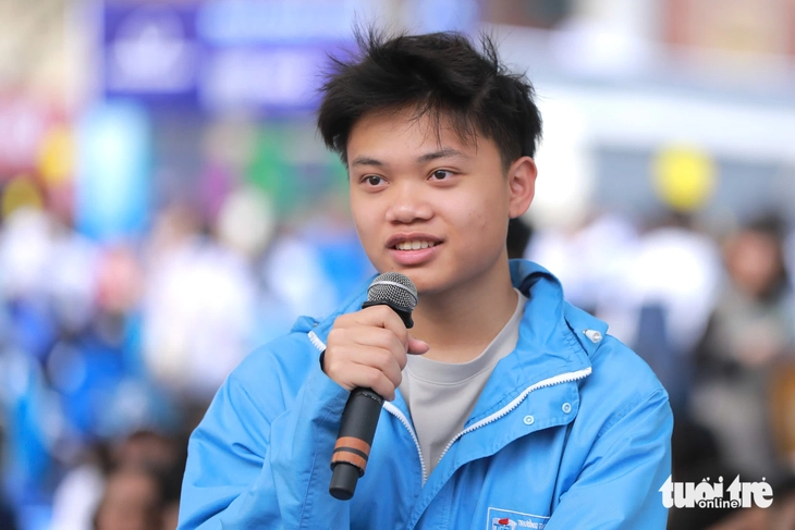 Ngày hội tư vấn tuyển sinh tại Hải Phòng: Vào trường quân đội có cần hạnh kiểm tốt? - Ảnh 1. tuyển sinh - Ảnh 1.