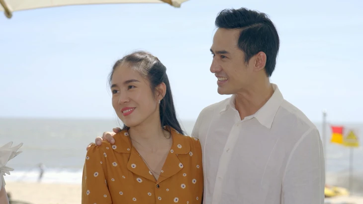 Bóng ma hạnh phúc - Ảnh 2.