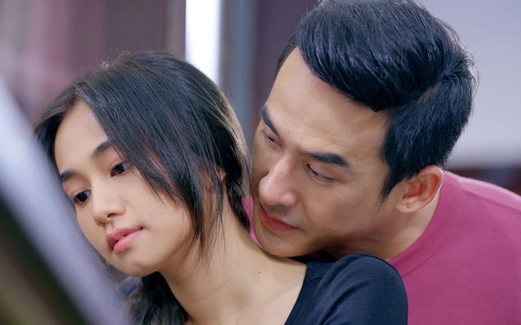 Lê Phương kêu gọi khán giả bình tĩnh, để Mai 'xử' tiểu tam - Ảnh 2.