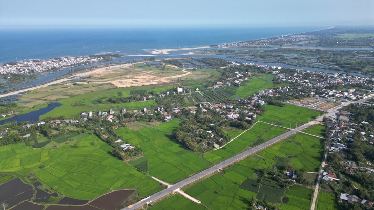 Quảng Ngãi thức giấc cùng làn sóng đô thị ven biển - Ảnh 3.