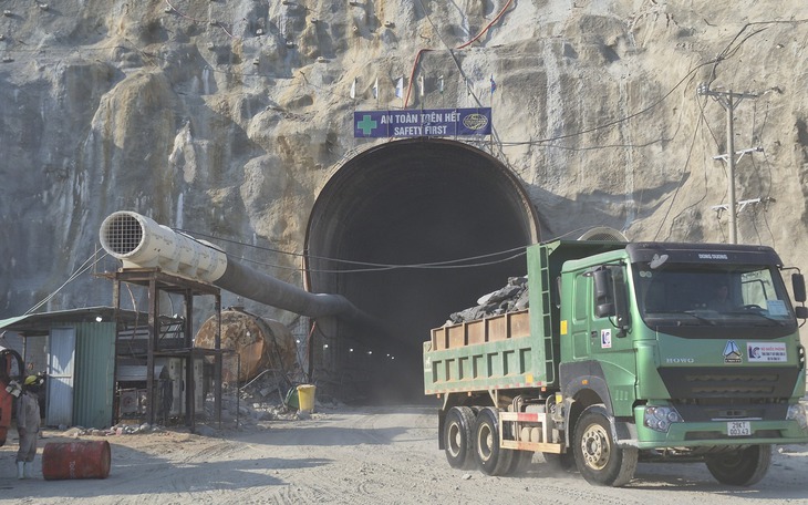 Hỗ trợ bổ sung hơn 8,5 tỉ cho người dân vùng dự án thủy điện tích năng Bác Ái - Ảnh 3.