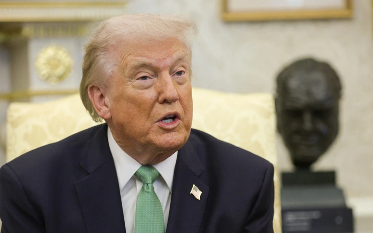 Canh bạc '5 ngày hoãn binh' của ông Trump - Ảnh 2.