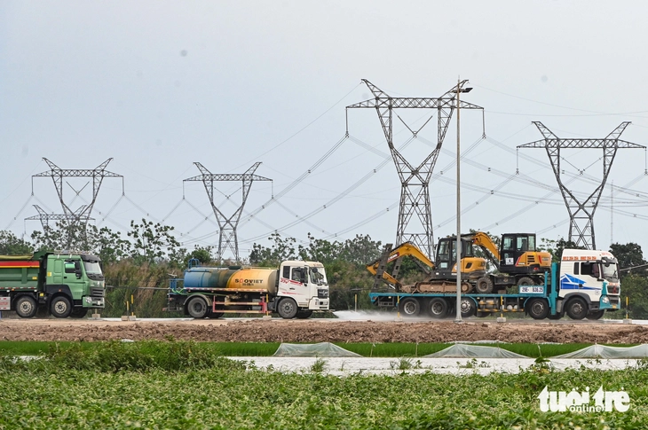 sân vận động - Ảnh 18.