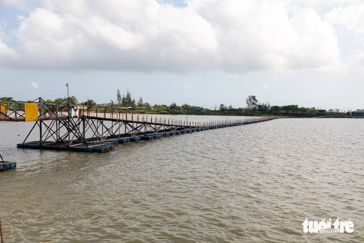 cầu phao - Ảnh 3.