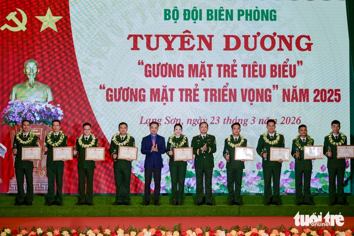 Tuyên dương 20 gương mặt trẻ tiêu biểu, triển vọng Bộ đội biên phòng năm 2025 - Ảnh 3.