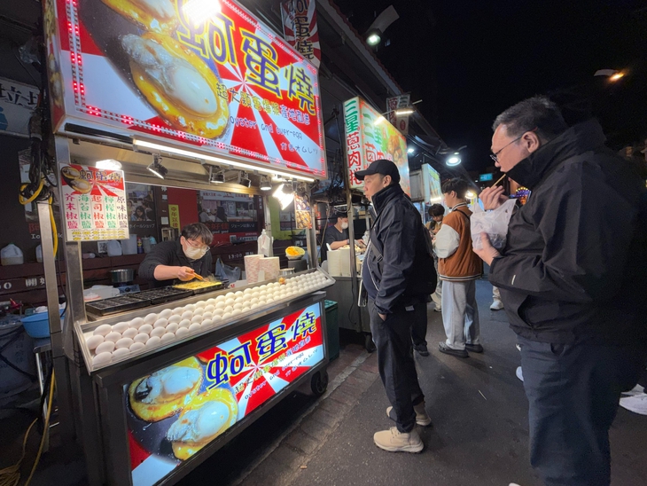 chợ đêm - Ảnh 3.