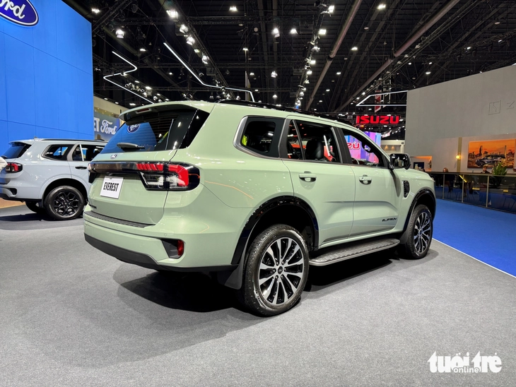 Ford Everest - Ảnh 17.