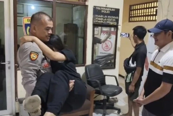 cảnh sát - Ảnh 1.