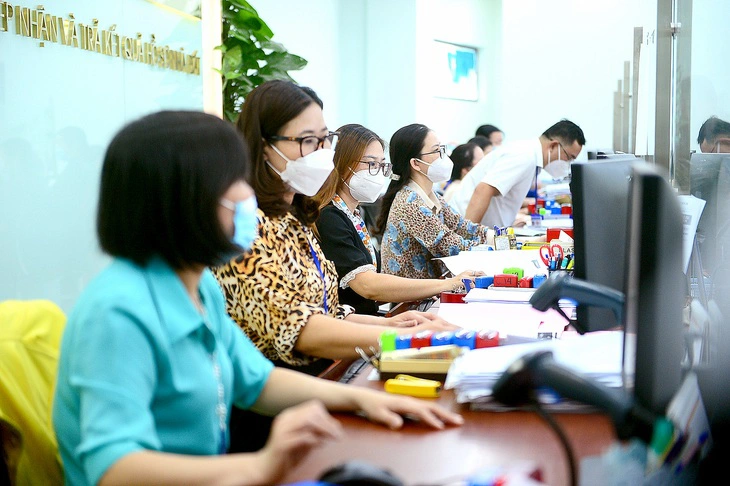 Bộ Nội vụ phản hồi đề xuất chuyển một số chức năng Chi nhánh Văn phòng Đăng ký đất đai cho UBND xã - Ảnh 1.
