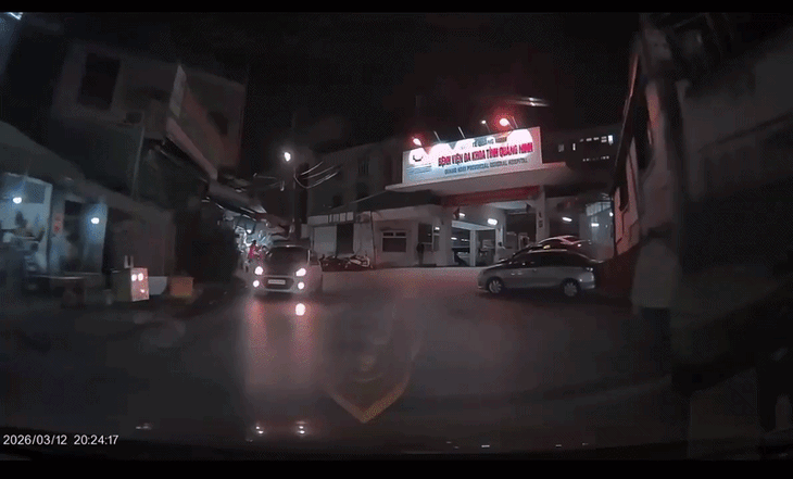 Nhận thông báo 'phạt nguội' do vượt đèn đỏ đưa người đi cấp cứu, tài xế cần làm gì? - Ảnh 1.