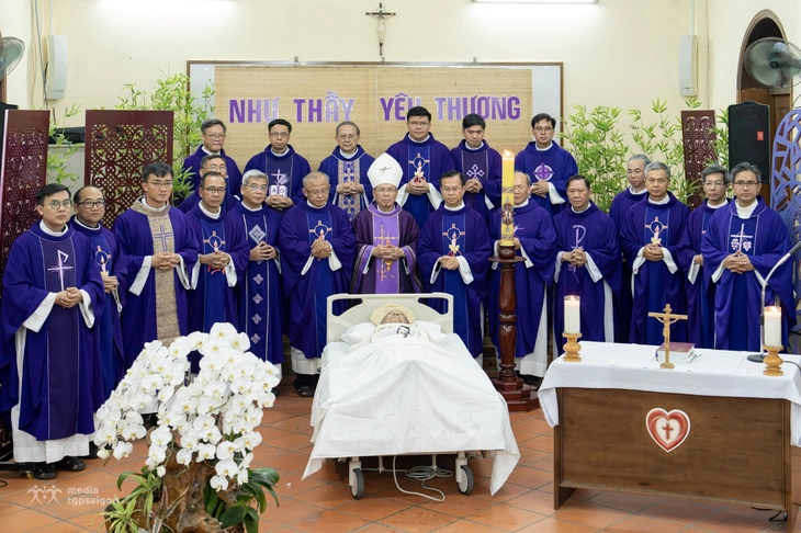 Những ngày cuối đời của Đức Hồng y Gioan Baotixita Phạm Minh Mẫn - Ảnh 2. Đức Hồng y Gioan Baotixita Phạm Minh Mẫn - Ảnh 8.