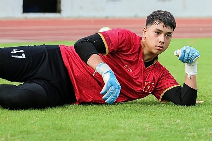 Cầu thủ Việt kiều Canada được triệu tập lên tuyển U19 Việt Nam - Ảnh 1.