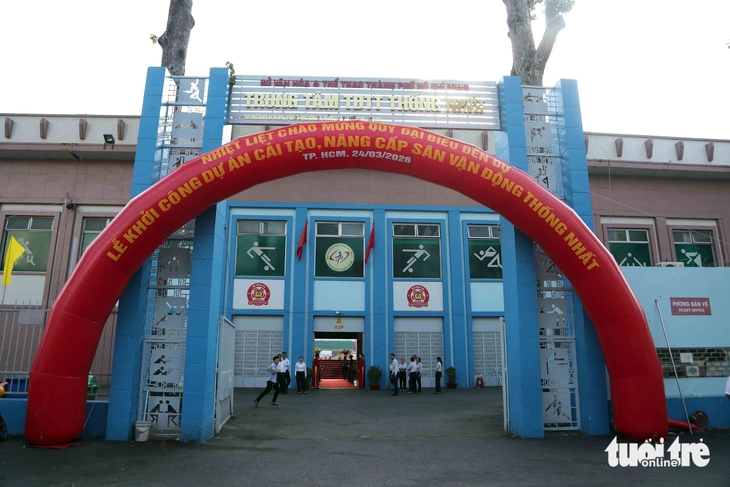 Sân Thống Nhất bắt đầu được cải tạo, nâng cấp - Ảnh 4.