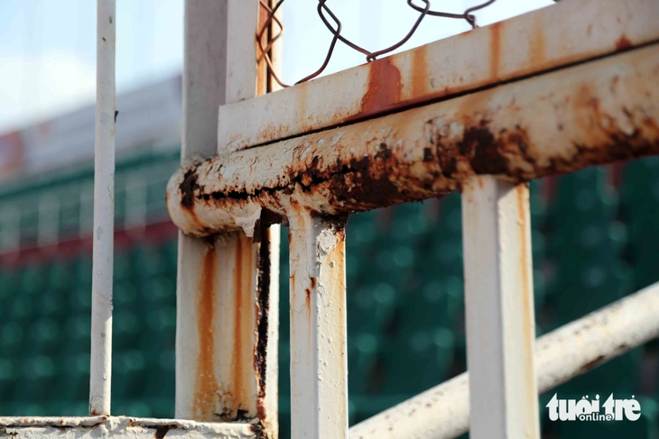 Sân Thống Nhất bắt đầu được cải tạo, nâng cấp - Ảnh 8.