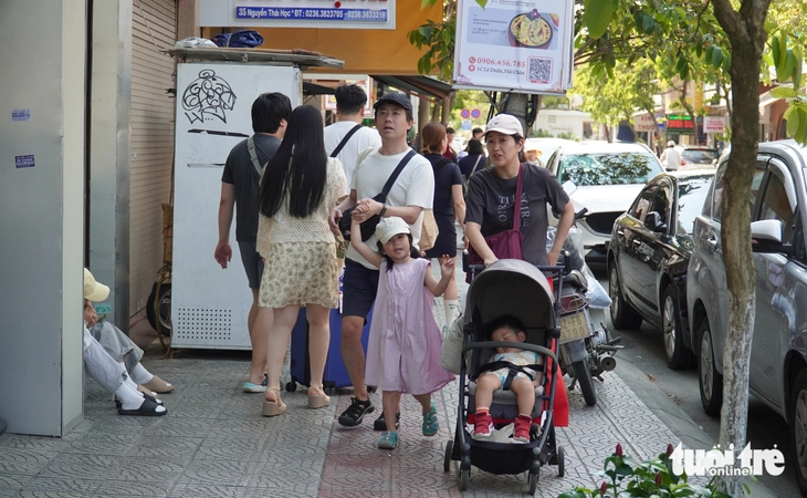 vỉa hè - Ảnh 5.