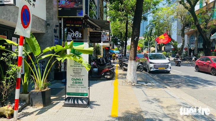 vỉa hè - Ảnh 7.