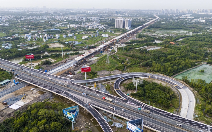 Thủ tướng: Bộ Công an sớm kết luận về sân bay Long Thành, ACV kiện toàn bộ máy  - Ảnh 2.