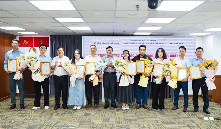 viết về TP.HCM - Ảnh 3.