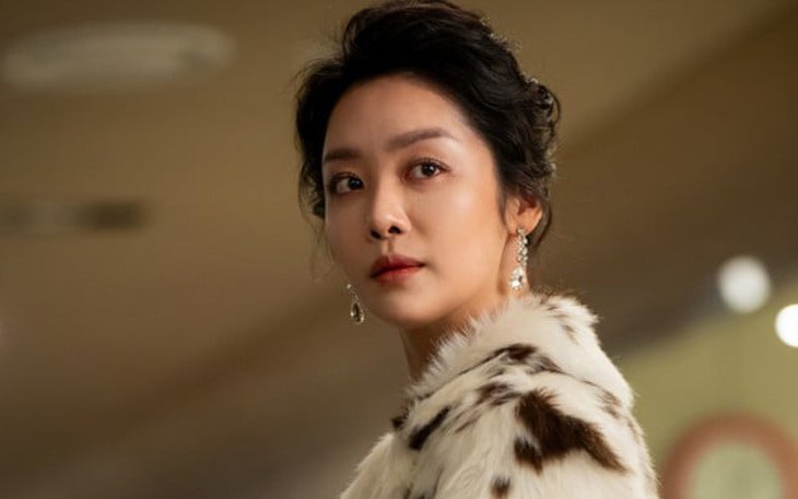 Ha Ji Won đáng sợ và đầy toan tính trong Climax - Ảnh 6.