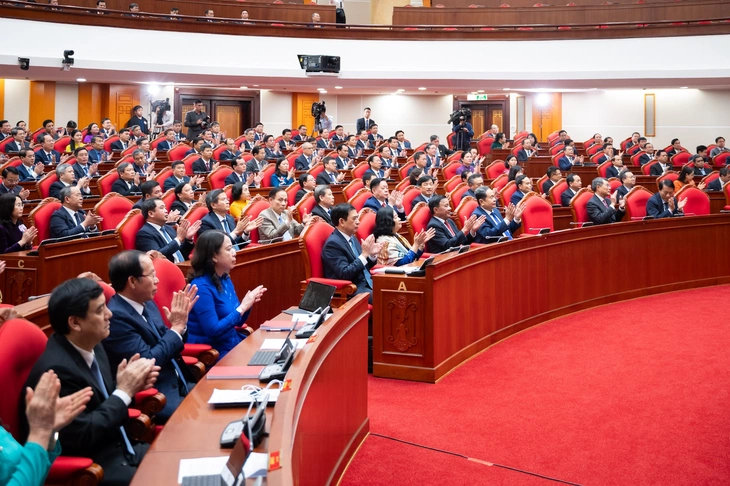 Thông cáo ngày làm việc thứ ba và bế mạc Hội nghị Trung ương 2 khóa XIV - Ảnh 3.