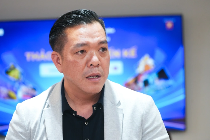 Từ 'siêu thị không ngủ' đến chợ đầu mối nửa đêm, TP.HCM mở lối cho kinh tế đêm - Ảnh 4.