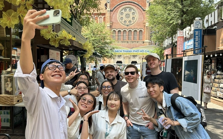 Hà Nội - Huế - Sài Gòn với 50 không gian đầy ắp kỷ niệm - Ảnh 3.