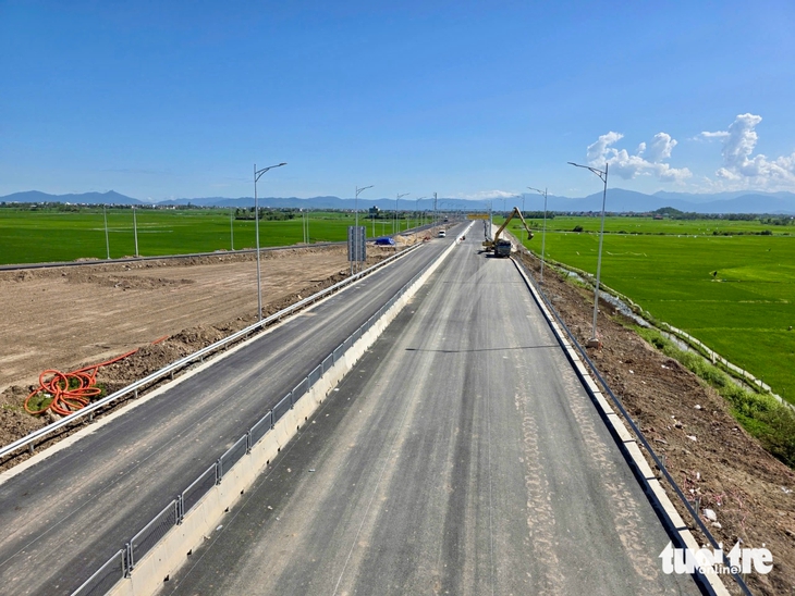 cao tốc - Ảnh 2.