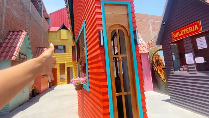 Ngôi nhà mỏng nhất thế giới - Ảnh 3.