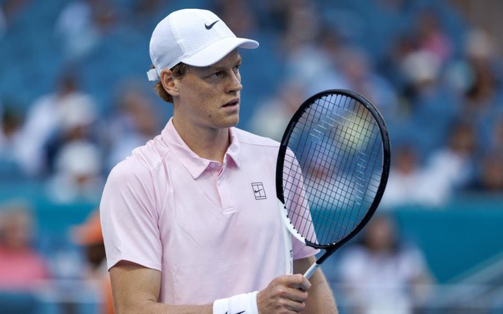 Bảng xếp hạng ATP 2026: Sinner áp sát Alcaraz, Djokovic và Learner Tien tụt hạng - Ảnh 3.