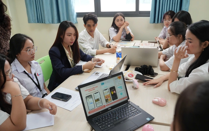 Trường đại học Y khoa Phạm Ngọc Thạch tăng học phí cao nhất gần 47%, các trường y dược khác ra sao? - Ảnh 6.