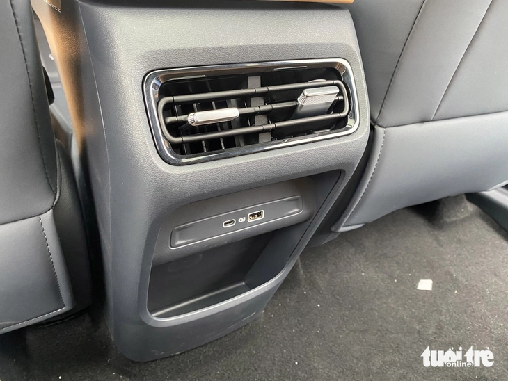 Geely EX5 - Ảnh 11.