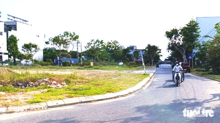 tiền đất - Ảnh 1.