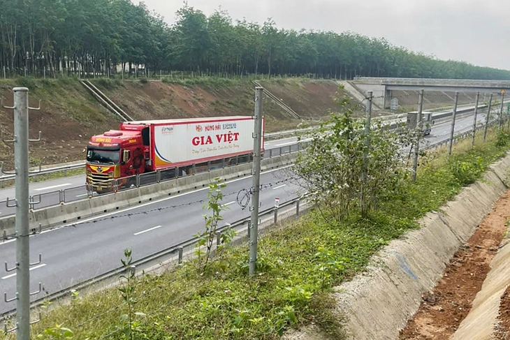 cao tốc - Ảnh 1.