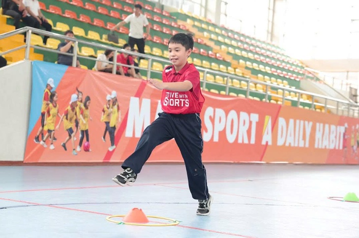 hội thi môn giáo dục thể chất - Ảnh 2.