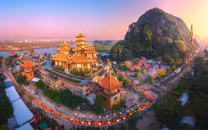 lễ hội Quán Thế Âm - Ảnh 1.