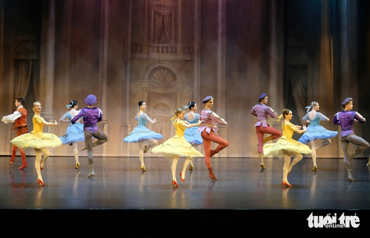 Russian State Ballet - Ảnh 5.