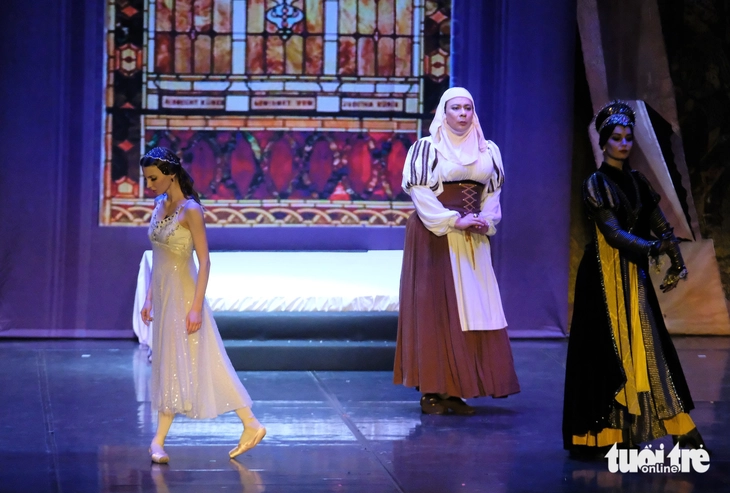 Russian State Ballet - Ảnh 6.