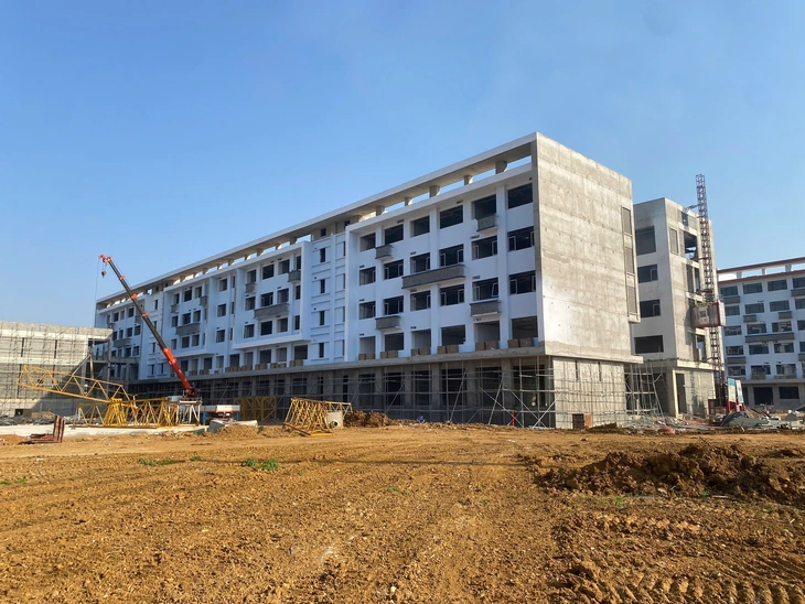 Di dời đại học ra ngoại thành - Kỳ 3: Thách thức cho thầy và trò - Ảnh 1. Di dời đại học ra ngoại thành - Kỳ 3: Thách thức cho thầy và trò - Ảnh 1.