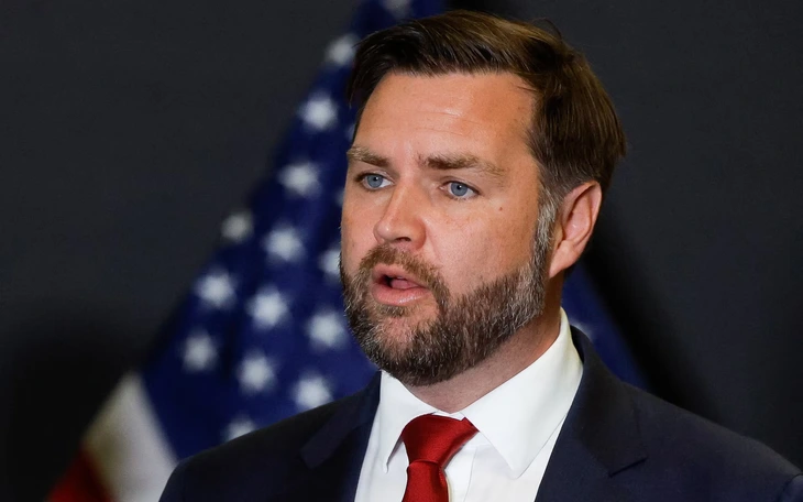 Mỹ chuẩn bị công bố tài liệu UFO, ông Trump nói có nhiều chi tiết 'thú vị' - Ảnh 3.