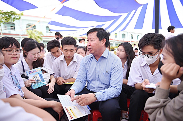 tuyển sinh - Ảnh 1.