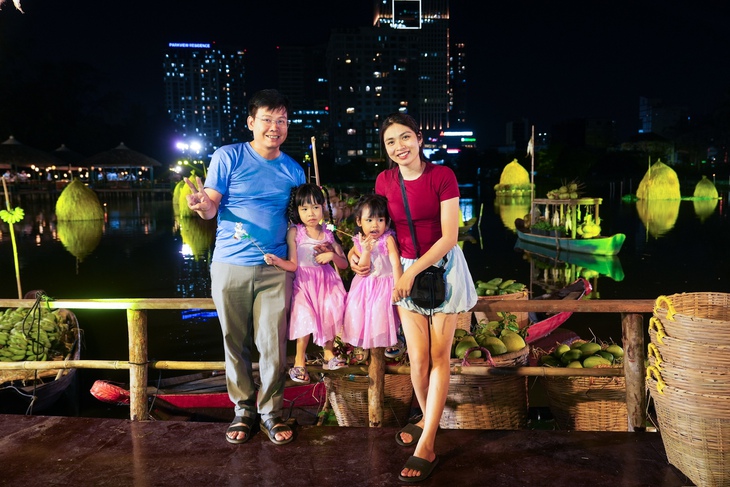 Lễ hội ẩm thực món ngon 2026 đông nghẹt khách ngày cuối tuần - Ảnh 8.