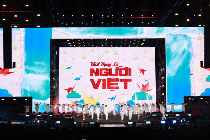 Em xinh say hi - Ảnh 2.