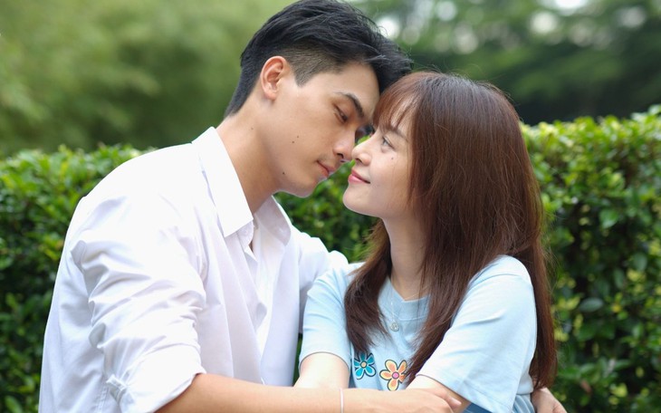 Đạo diễn Vì mẹ anh phán chia tay: Ông bố đưa 'xì tin' vào phim - Ảnh 2.