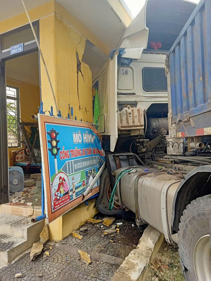 XE ĐẦU KÉO - Ảnh 2.