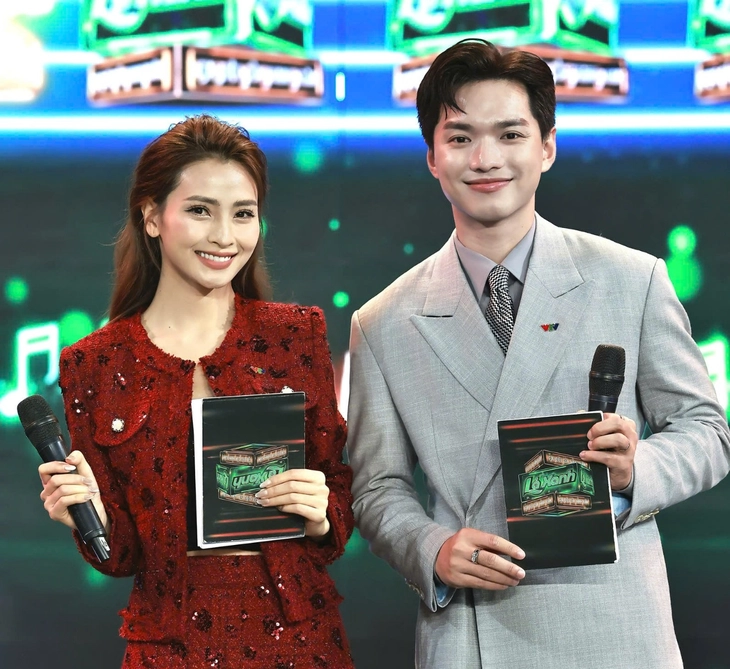 Trạm đa sắc - Ảnh 2.