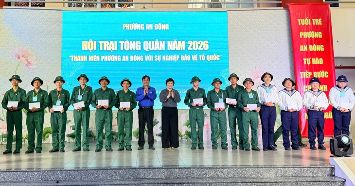 Tuổi trẻ TP.HCM sôi nổi hội trại tòng quân, sẵn sàng lên đường nhập ngũ - Ảnh 1.