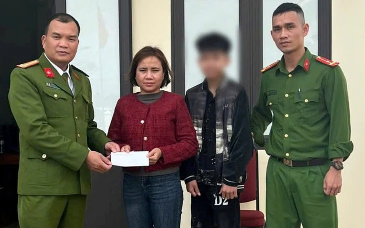 Gia Lai: Bé trai đi chơi rồi ngủ quên, cả đảo huy đông đi tìm - Ảnh 2.