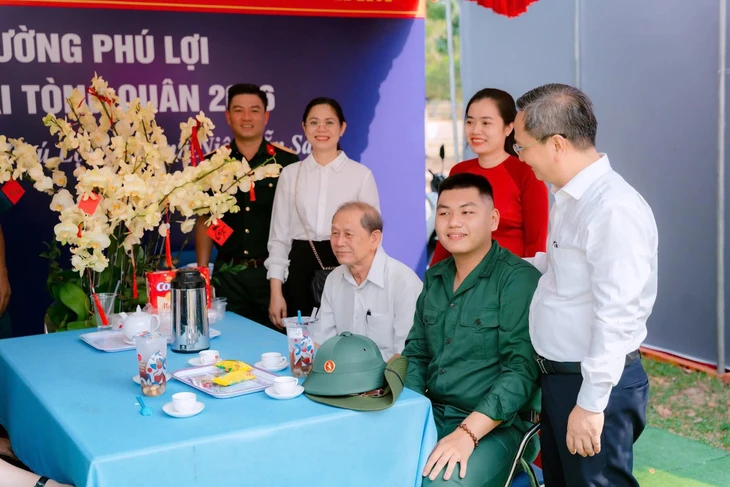 hội trại tòng quân - Ảnh 3.